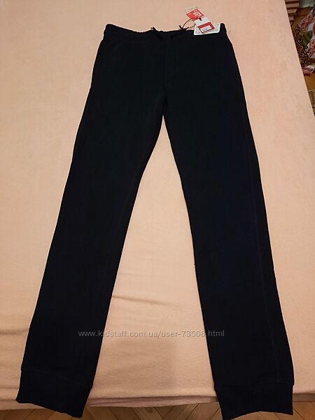 Нові чорні спортивні штани для стрункого хлопця 158 зріст Blukids