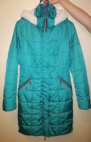 Куртка зимняя зеленого цвета 50р.