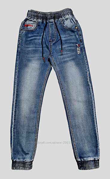 Стильні джинси-джоггери на резинці.