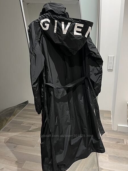 Черный тренч с капюшоном Givenchy