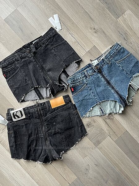 джинсовые шорты Kendall Jenner 