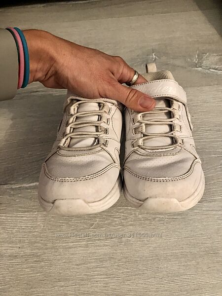 Кросівки Skechers 30 розмір