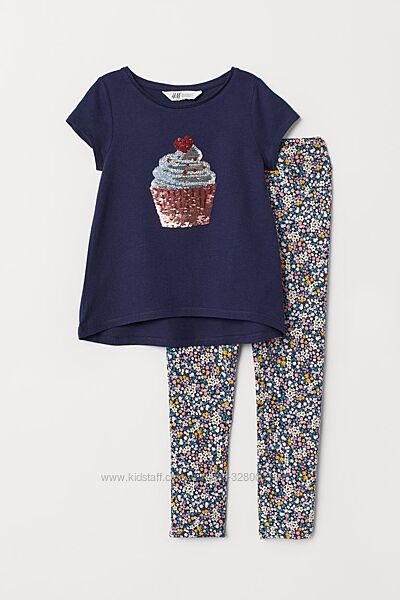 H&M комплект футболка с пайетками и брюки джегинсы стильный и удобный