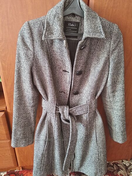 Пальто серое