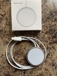 Бездротова магнітна зарядка MagSafe для iPhone