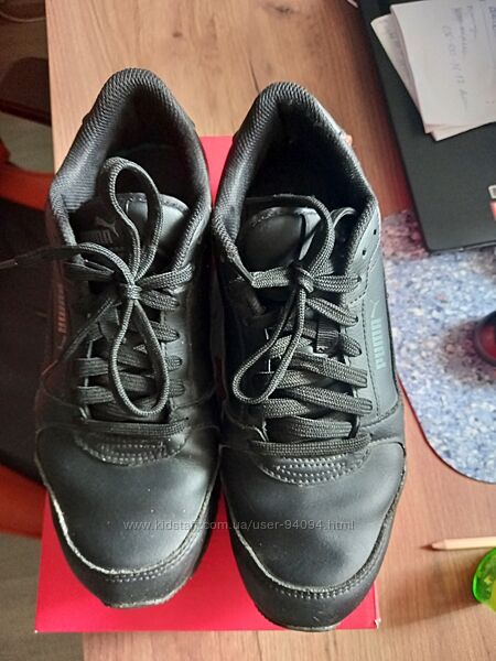 Кросівки Puma р41 устілка 26,5см