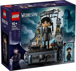 Конструктор Lego Wednesday Фигурка Венздей Аддамс 76780