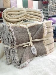 #4: коричневый