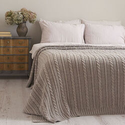 #9: Milenia KOYU BEJ