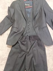 Костюм трійка з жилеткою