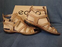 Жіночі босоніжки сандалії Ecco Groove Sandal розмір 39