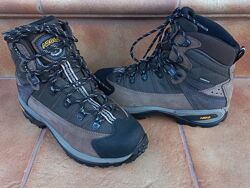 Трекінгові термочеревики Asolo gore tex р.39.5