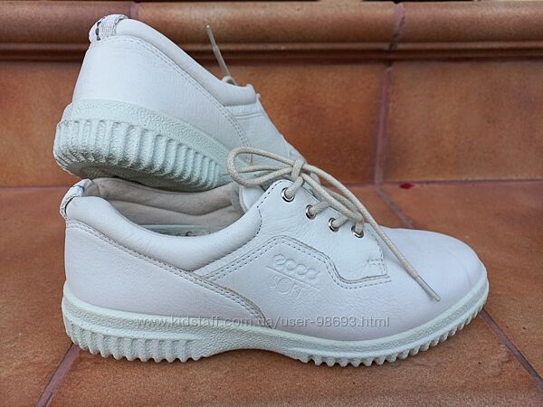 Шкіряні туфлі Екко р.37