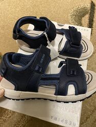 35 размер Geox