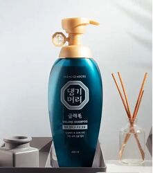 Зволожуючий шампунь для надання об&acuteєму Daeng Gi Meo Ri Glamo Volume Shampoo