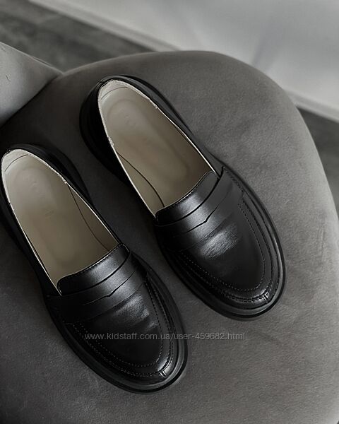 Классические туфли , новые, в наличии, шкіра натуральна, розмір 38,39,40,41