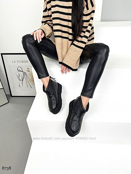 Уггі , нові, натуральна шкіра , на 24 см