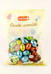 Шоколадні цукерки яйця асорті Dolciando Ovetti assortiti 850г Італія