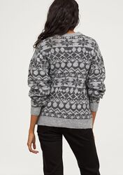 Новый тёплый свитер в скандинавском стиле H&M