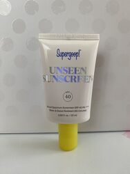 Водостійкий сонцезахисний крем-праймер для обличчя supergoop unseen sunscr