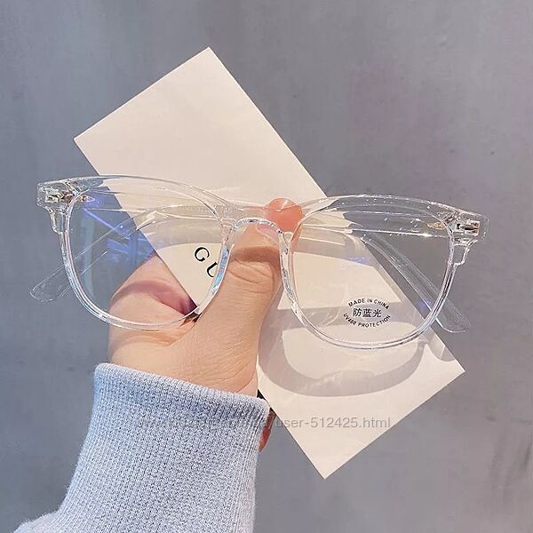 Имиджевые очки нулевки в квадратной глянцевой оправе