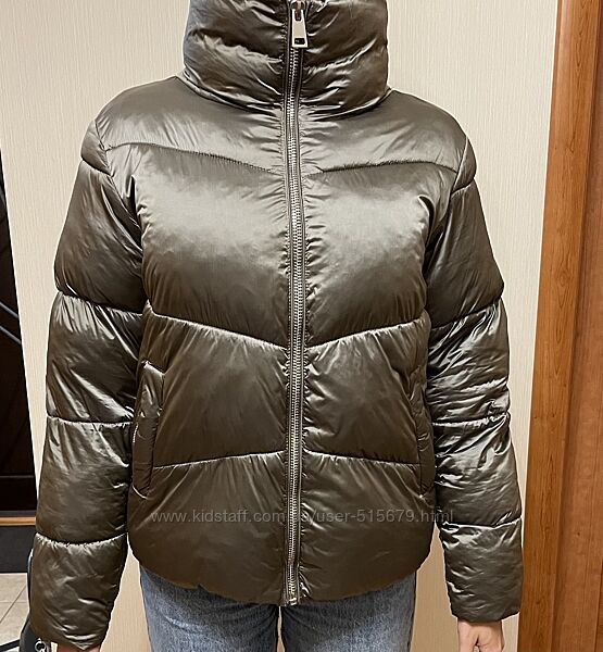 куртка бренду Mango.