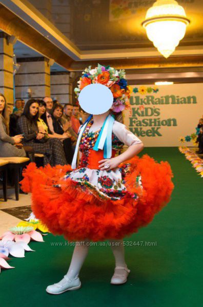 Панянка украинский костюм 4-5лет с сапожками 