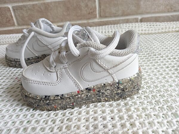 Кроссовки nike 21р