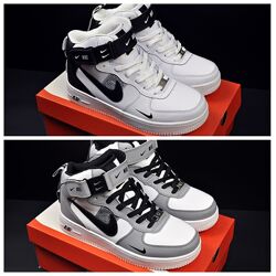 Підліткові зимові шкіряні кросівки Nike Air Force High р