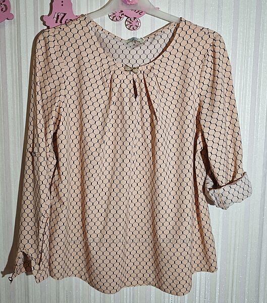 Пудрова жіноча блуза Fashion Girl р.52