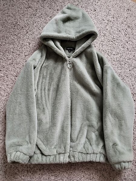 Фірмова шубка motel