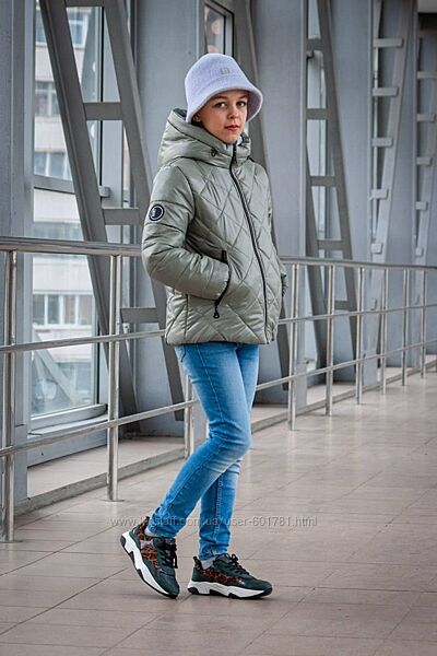 Новинка сезону весна 2024 - демісезонна куртка моделі Аліса 