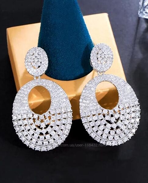 Серьги с цирконами