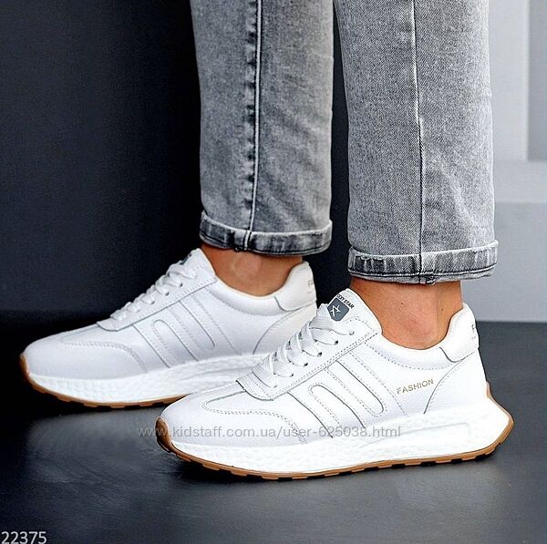 Кросівки жіночі білого кольору 40 розмір 25,5 см