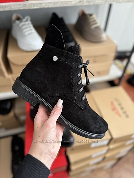 Ботінки Жіночі з Натуральноі замші Демі