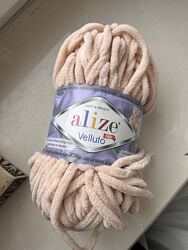 Пряжа alize velluto 310 Нитки для вязания плюшевая бежевая нюд светлая 