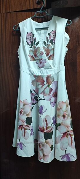 Сукня з принтом орхідеї 