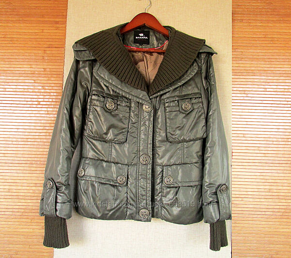 Жіноча весняна куртка з трикотажними вставками та капюшоном, S розмір, хакі