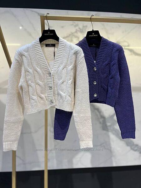 Брендовий італійський светр кардиган.