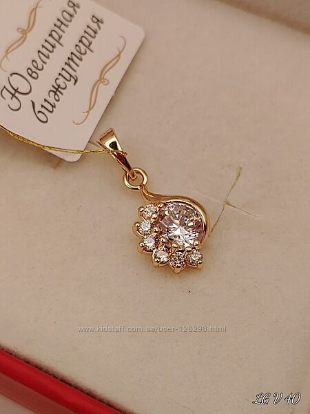 яркий и оригинальный кулон с фианитами с белым алпанитом, позолота 585 проб