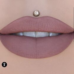 США Стійка помада для губ Jeffree Star колір Deceased