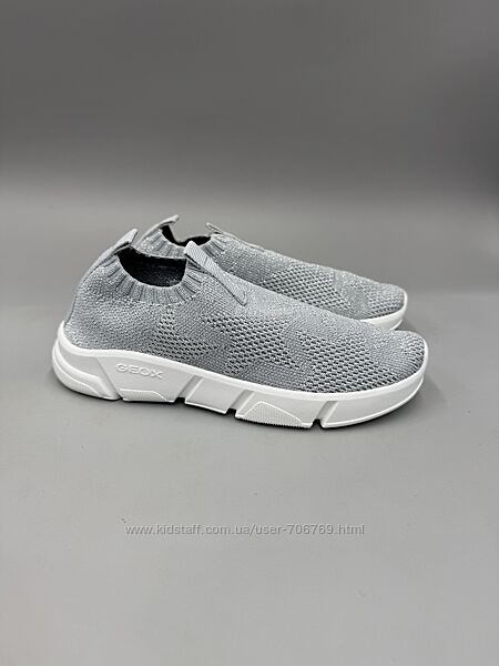 Кросівки Geox Aril 32 р кроссовки