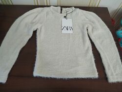  Новый мягенький свитерок укорочен немного на 5 лет по бирке Зара 6 лет