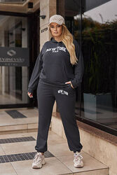 Спортивний костюм 