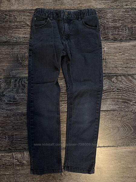 Темно сірі джинси , 7-8 років