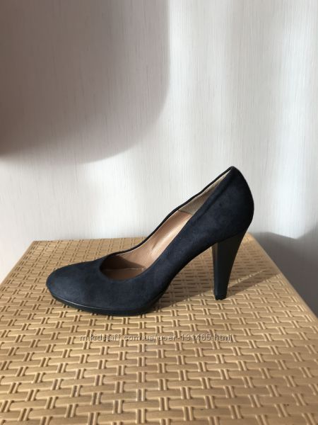 Туфлі жіночі