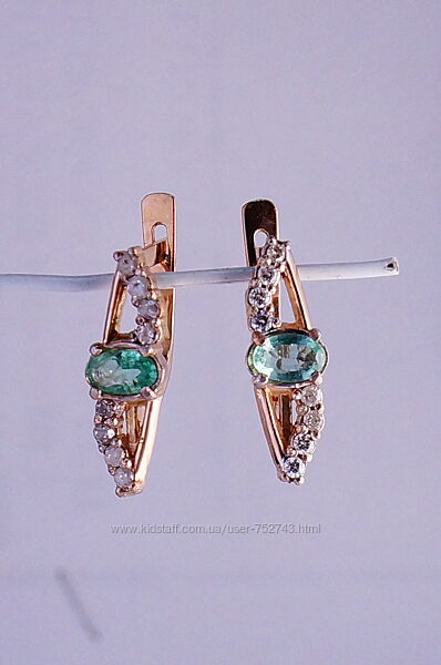 Золотые серьги 585пр с бриллиантами 0.21кт.  и  изумрудами 