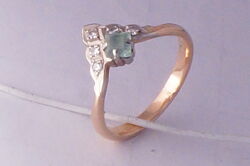Золотое кольцо 583пр с бриллиантами 0,11 и изумрудом 