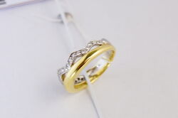 Золотое кольцо 750 пробы с бриллиантами 0.184кт.