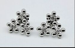 Золотые пуссеты 750 пробы с бриллиантами 0,12кт.